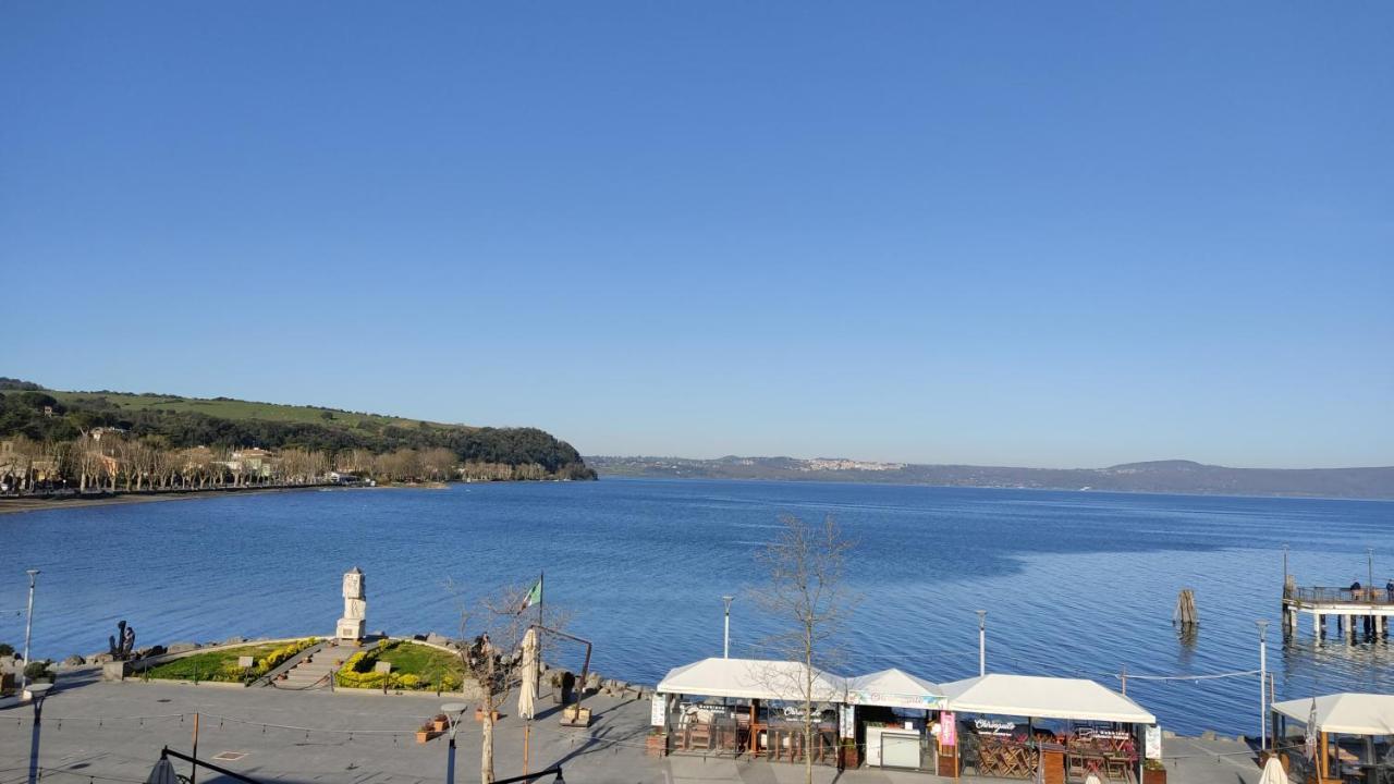 Iride Sul Lago 1 Via Principessa Jolanda 10-Piazza Del Molo อันกุยลารา ซาบาเซีย ภายนอก รูปภาพ