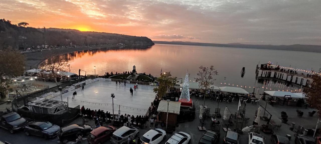 Iride Sul Lago 1 Via Principessa Jolanda 10-Piazza Del Molo อันกุยลารา ซาบาเซีย ภายนอก รูปภาพ